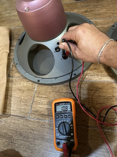Tannoy Monitor Red 