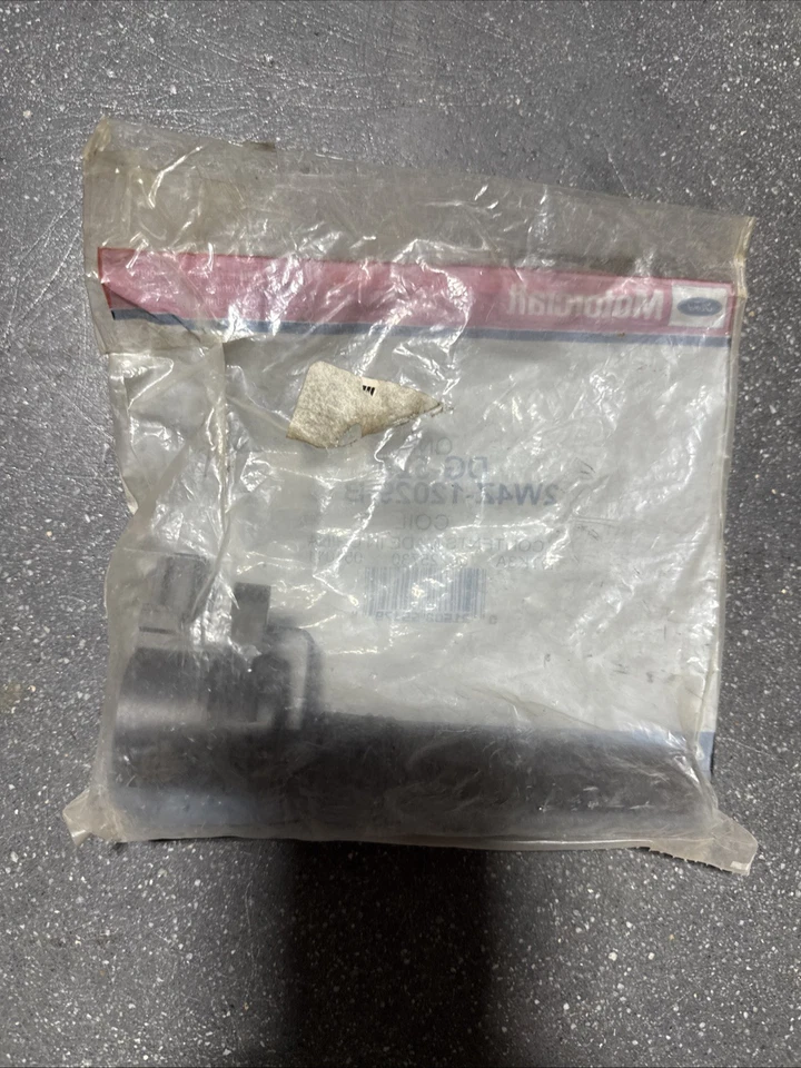 OEM Motorcraft DG-529 Ignition Coil Assembly 2W4Z-12029-B Ford Thunderbird 02-05 - Image 2 of 4