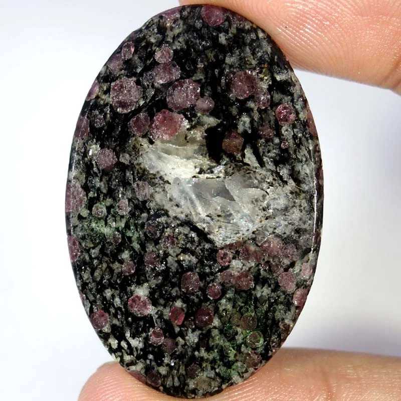 100% натуральный черный рубин овальный кабошон драгоценные камни россыпью 55,40 карата - Изображение 2 из 3