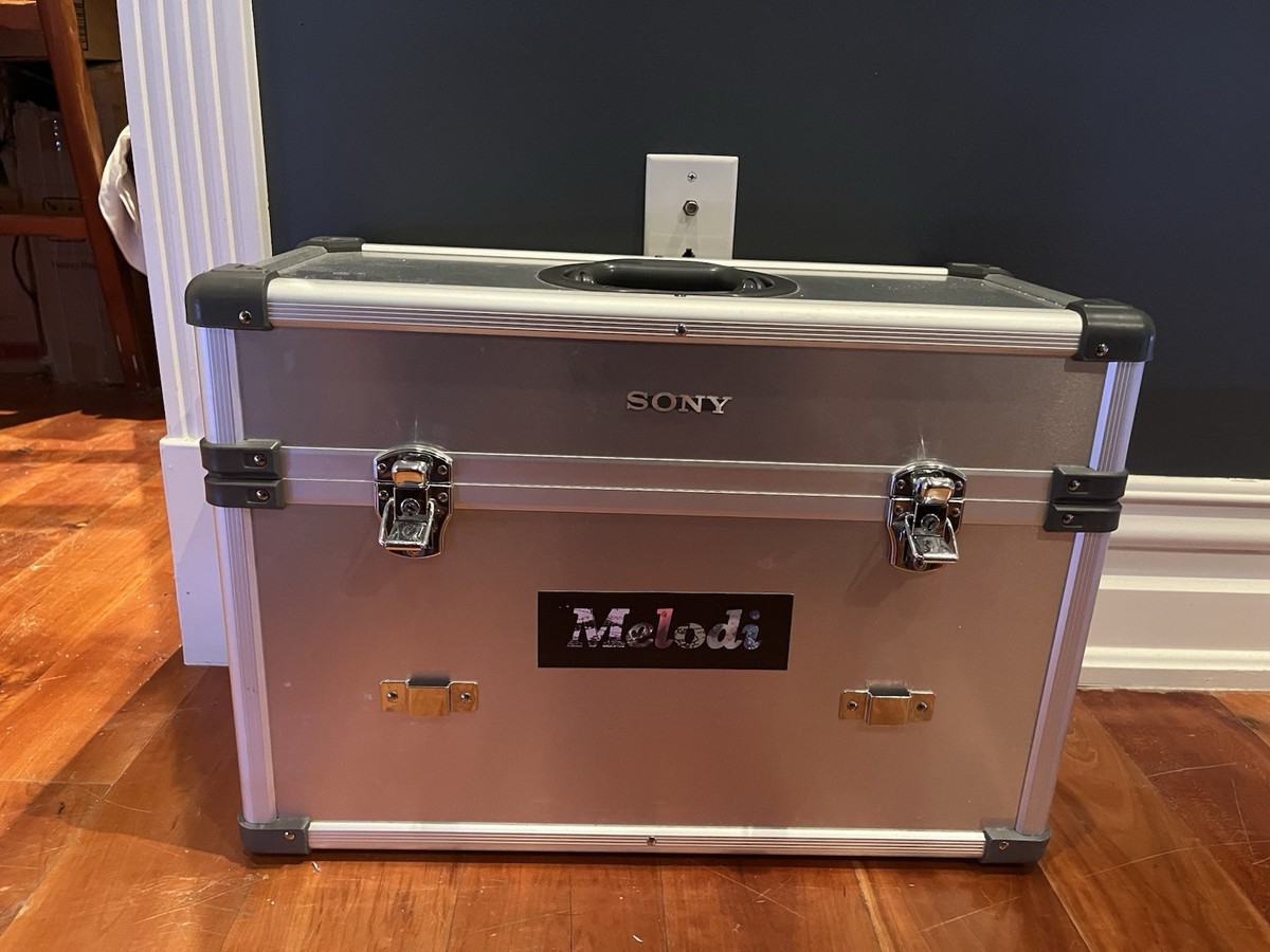 SIGNED VX2000 WITH ORIGINAL BOX, CAMERA BOX, FISHEYE, AND ETC. | eBay