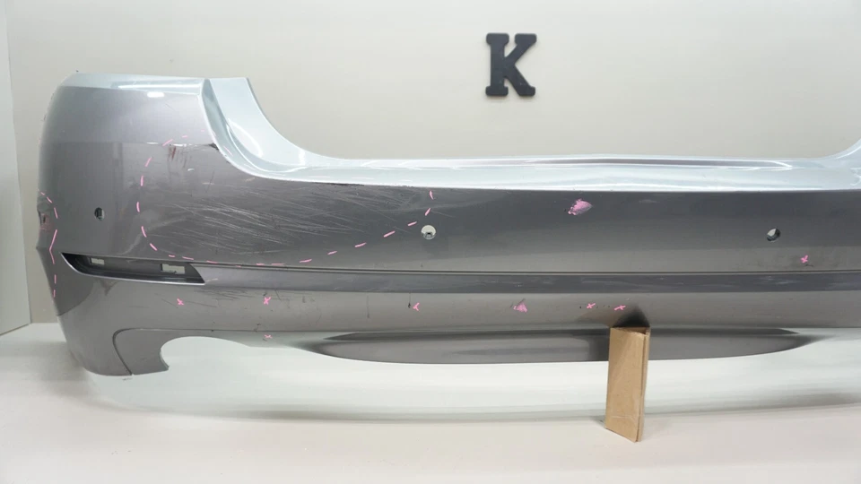 BMW 535I F10 2011-2013 parachoques trasero carcasa panel OEM 15857712 OEM Foto 2 de 4