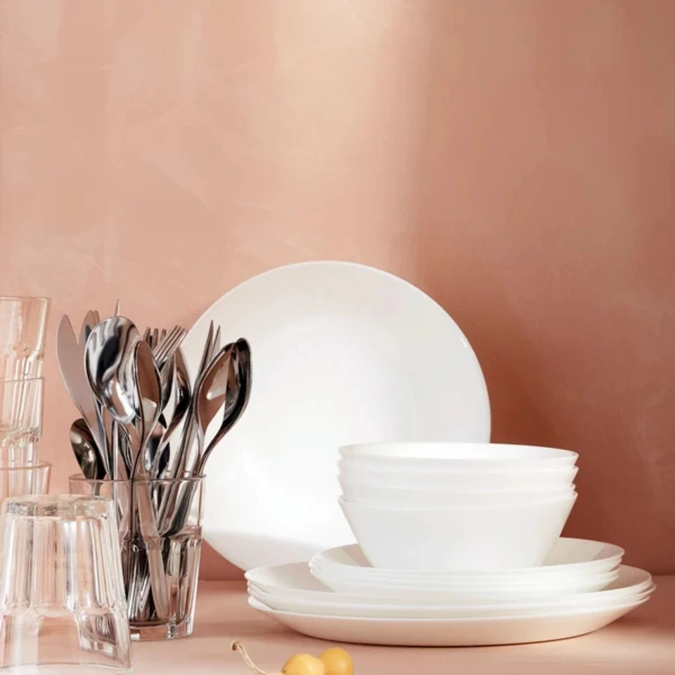 24 Pc Ikea White Dinnerware Set Bowl 15cm Plate 25cm Side 19cm Deep Plate 20cm - Image 4 of 4