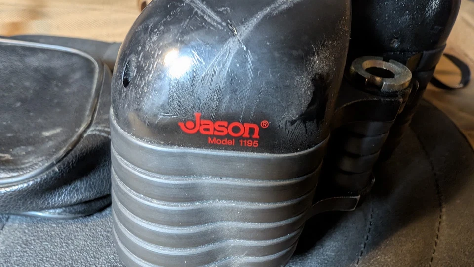 Jason Model 1195 7x35 Binoculars Fixed Focus Wide Angle w/ Case Hong Kong - Image 2 of 4