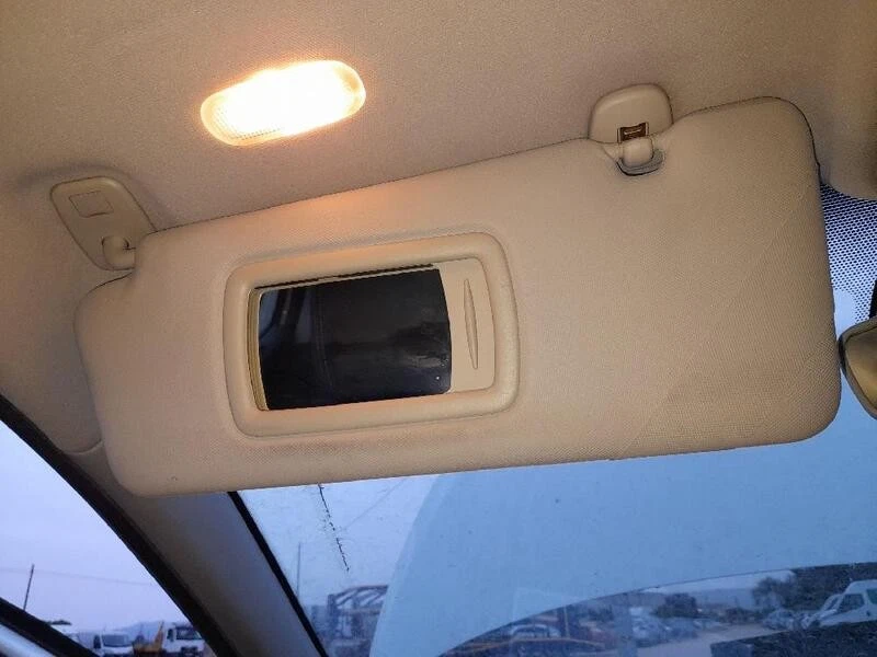 964013181R Left Sun Visor for RENAULT FLUENCE (L3) 1.5 DCI (L30B) 5075894 - Image 2 of 4