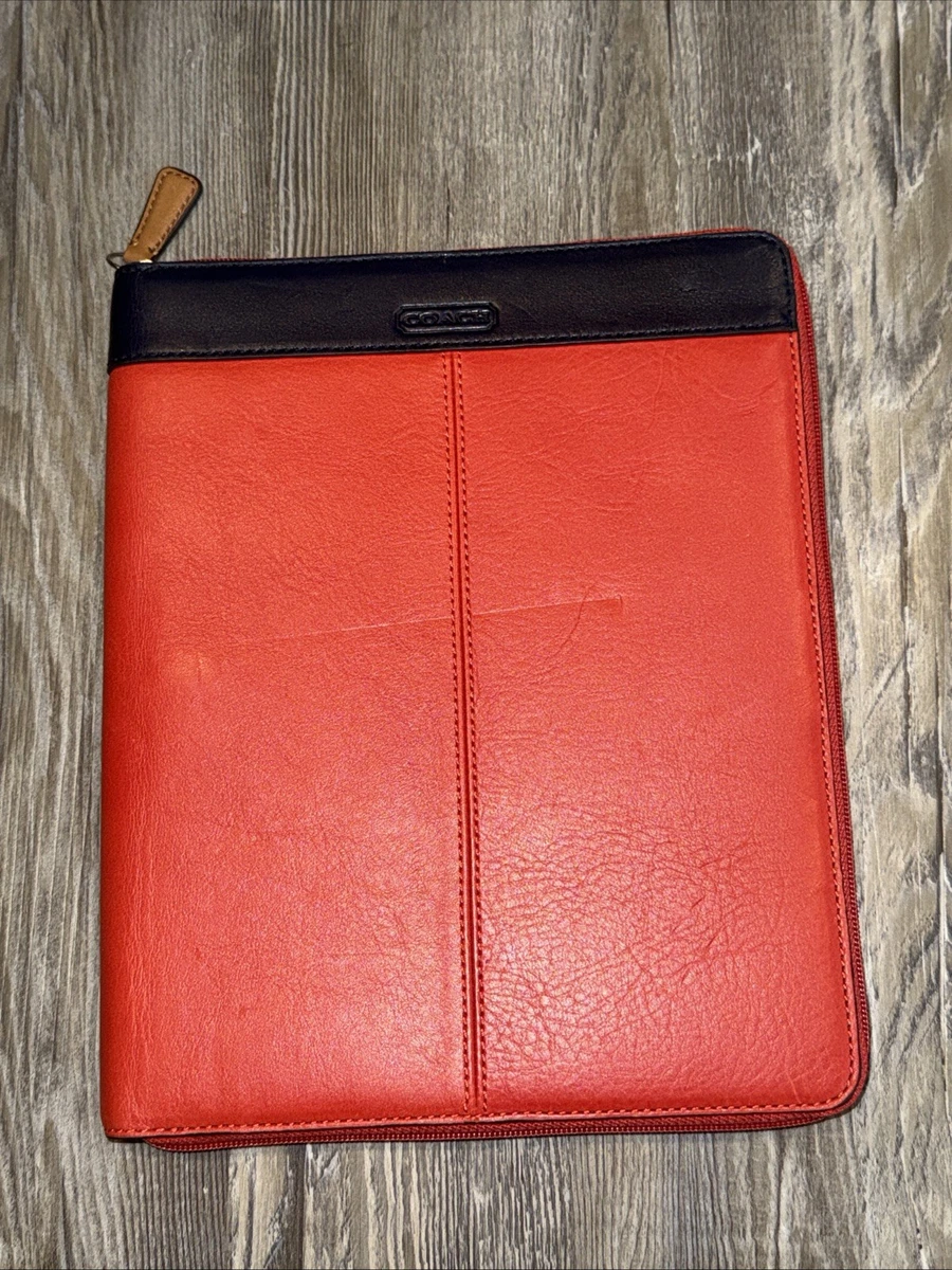 COACHタブレットケース COACH】コーチ iPadケース PCケース コーティングキャンバス スムース