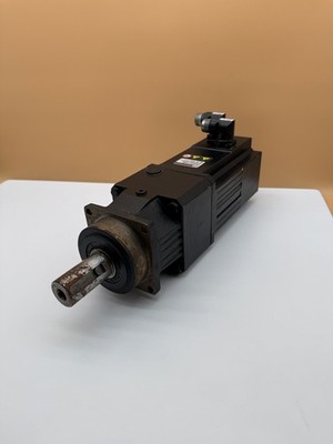 STOBER EK502UMOM140 Servomotor mit P521SPZ0050MEEK502U Getriebe Getriebe