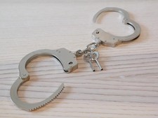 Security Heavy Duty Cuffs Keys Pro Grade Chrome HandCuffs Silver Law Enforcement