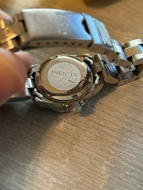Invicta 14096 Pro Diver Quartz Blue Dial SS Women\'s Watch Water Resistant Invicta 14096 Pro Diver Quartz Blue Dial SS Women main image 4