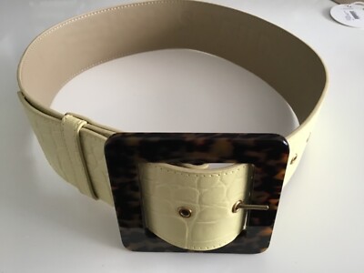 STAUD Wide Belt in Croc-Effect Embossed Leather Butter/Gold  display picture 1