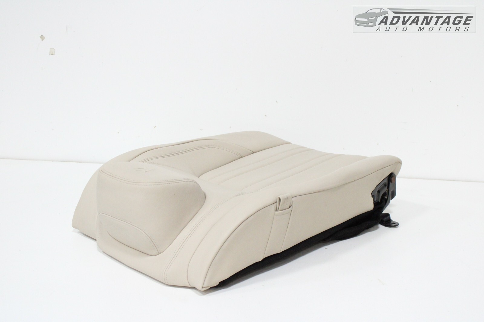 2014-2019 MASERATI GHIBLI REAR SECOND 2ND ROW RIGHT SIDE UPPER SEAT BACKREST OEM