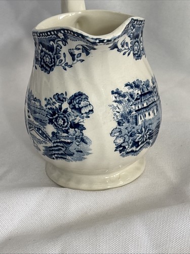 Vintage Enland Blue & White Creamer Milk Jug 9.5cm - Picture 6 of 10