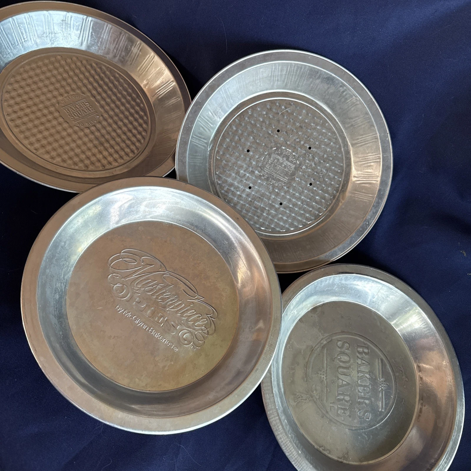 Bakers Square & McGlynn - 9” Pie Plates - Set of 4 Vintage Tins