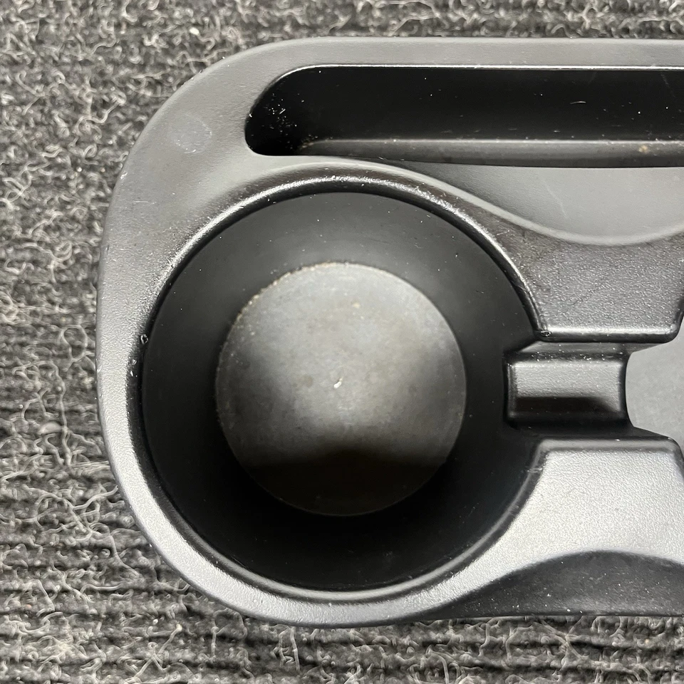 ☑️OEM Toyota SU003-03208 FR-S / 86 Consola Central Portavasos Inserto Pieza Original Foto 3 de 4