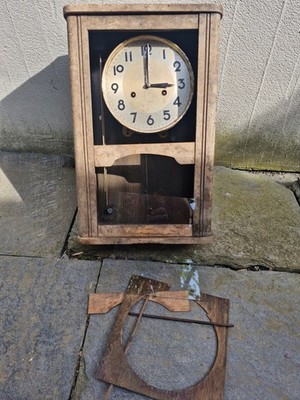 uralter Regulator / Wanduhr mit Uhrwerk von Junghans - sicher vor 1945 !