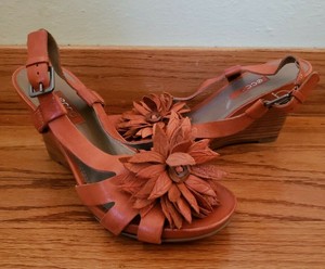 ecco floral sandals