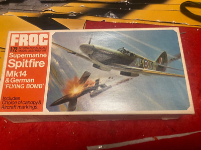 Rare Estate find Frog 1/72 Supermarine Spitfire Mk14 ''Flying Bomb'' Model Kit