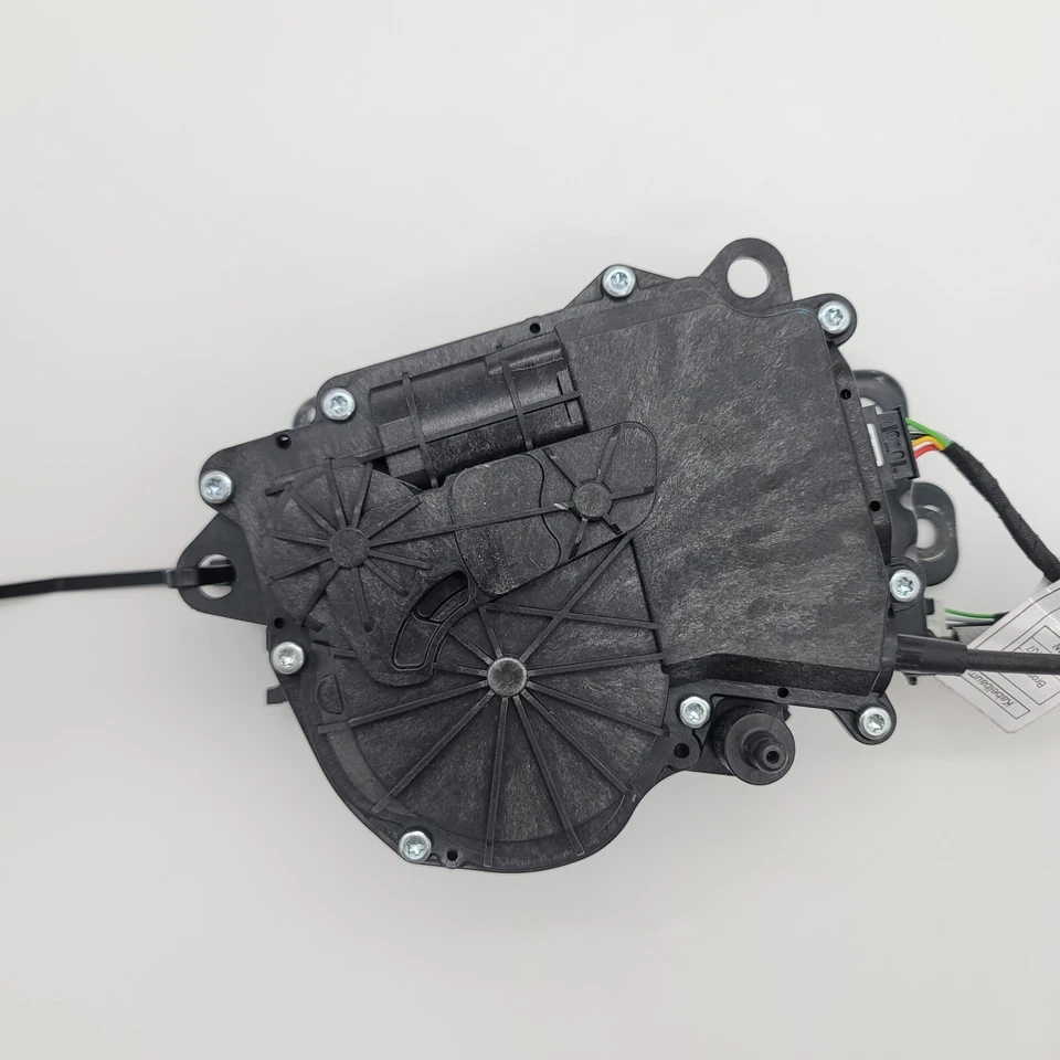 2018 - 2024 BMW X4M X4 F98 G02 Rear Trunk Latch Lock Actuator Motor Assembly OEM - Image 4 of 4