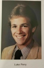 Luke Perry Senior High School Yearbook 1984 Beverly Hills 90210 Dylan McKay