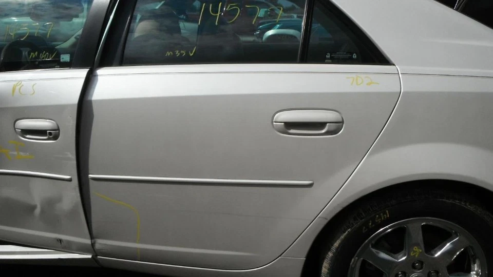 (LOCAL PICKUP ONLY) Back Glass With Telematics Onstar Opt UE1 Fits 03-04 CTS 113 Foto 4 de 4