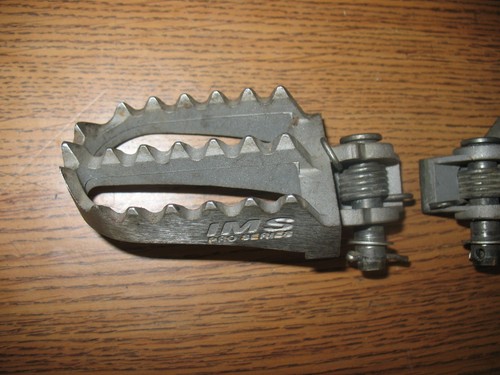 2017 KX100 IMS PRO SERIES FOOT PEGS KAWASAKI KX 85 100 112 2000-2023 293115-4 - Picture 2 of 7