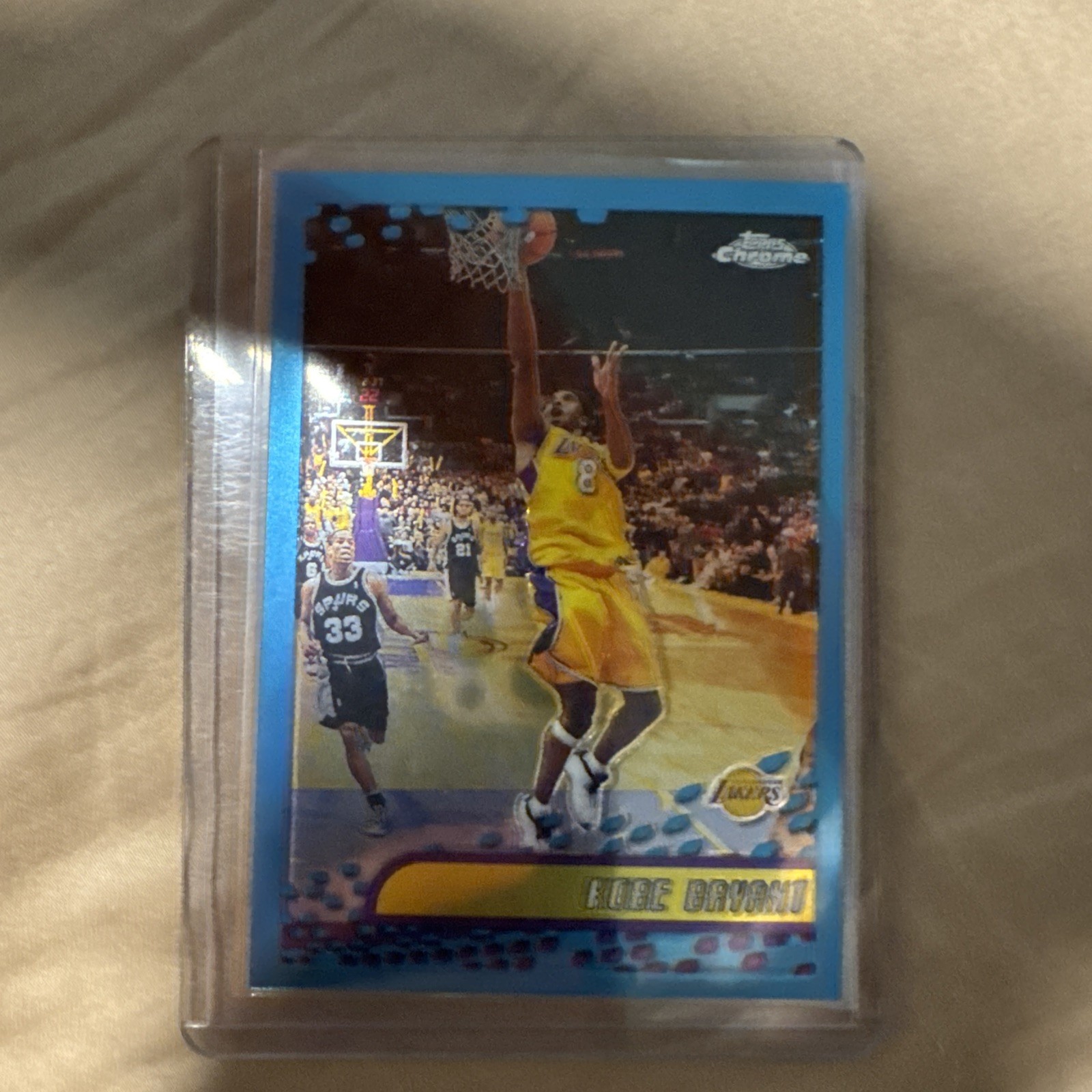 2001-02 Topps Chrome - Kobe Bryant #50 Ready To Grade Clean Card HOF Lakers Kobe