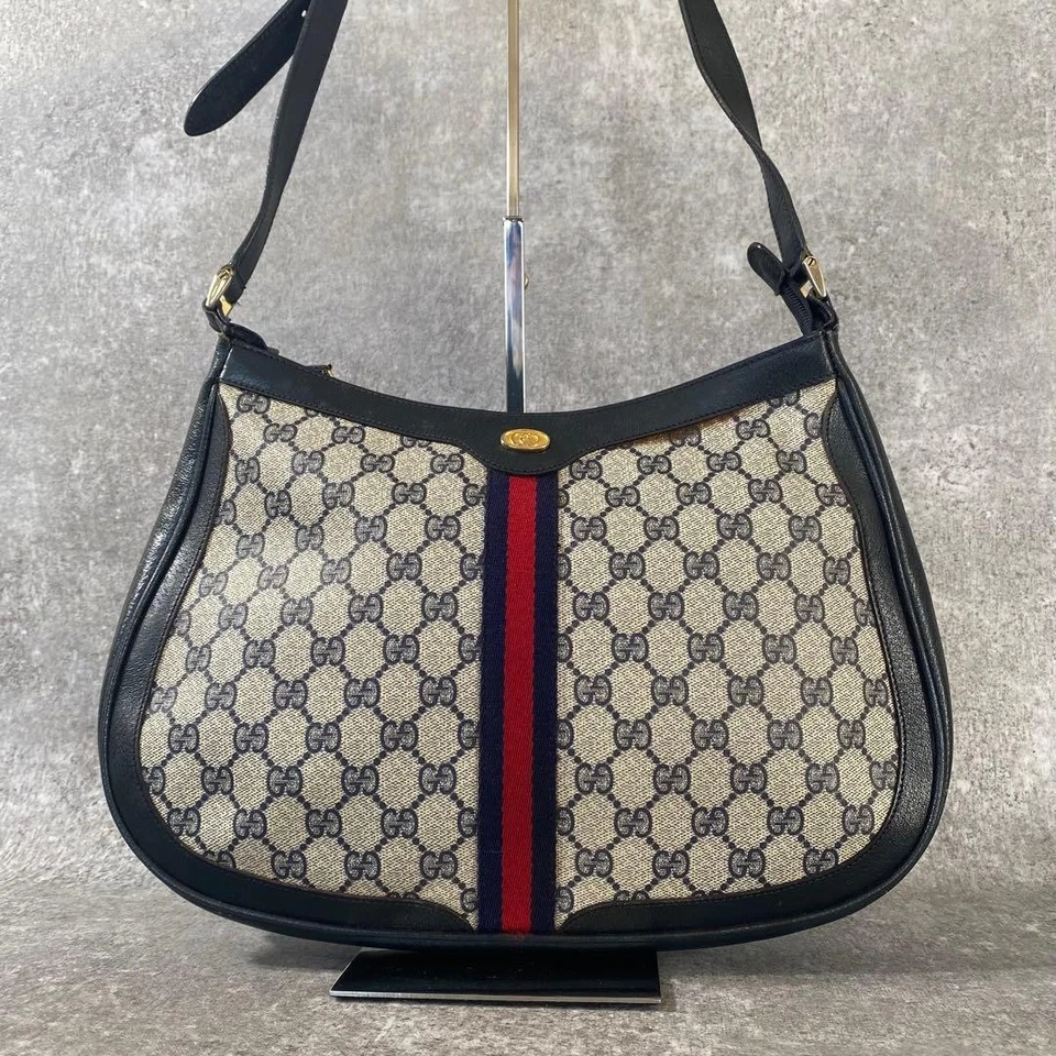 Auténtico Bolso de Hombro Gucci Sherry Line GG Supreme PVC Media Luna Cuero Azul Marino Foto 2 de 4