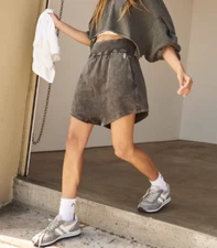 FREE PEOPLE MOVEMENT WASHED BLACK HOT SHOT HAREM SHORTS Sz S