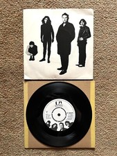 THE STRANGLERS - Walk On By / Old Codger | 7" Vinyl Single (1978)