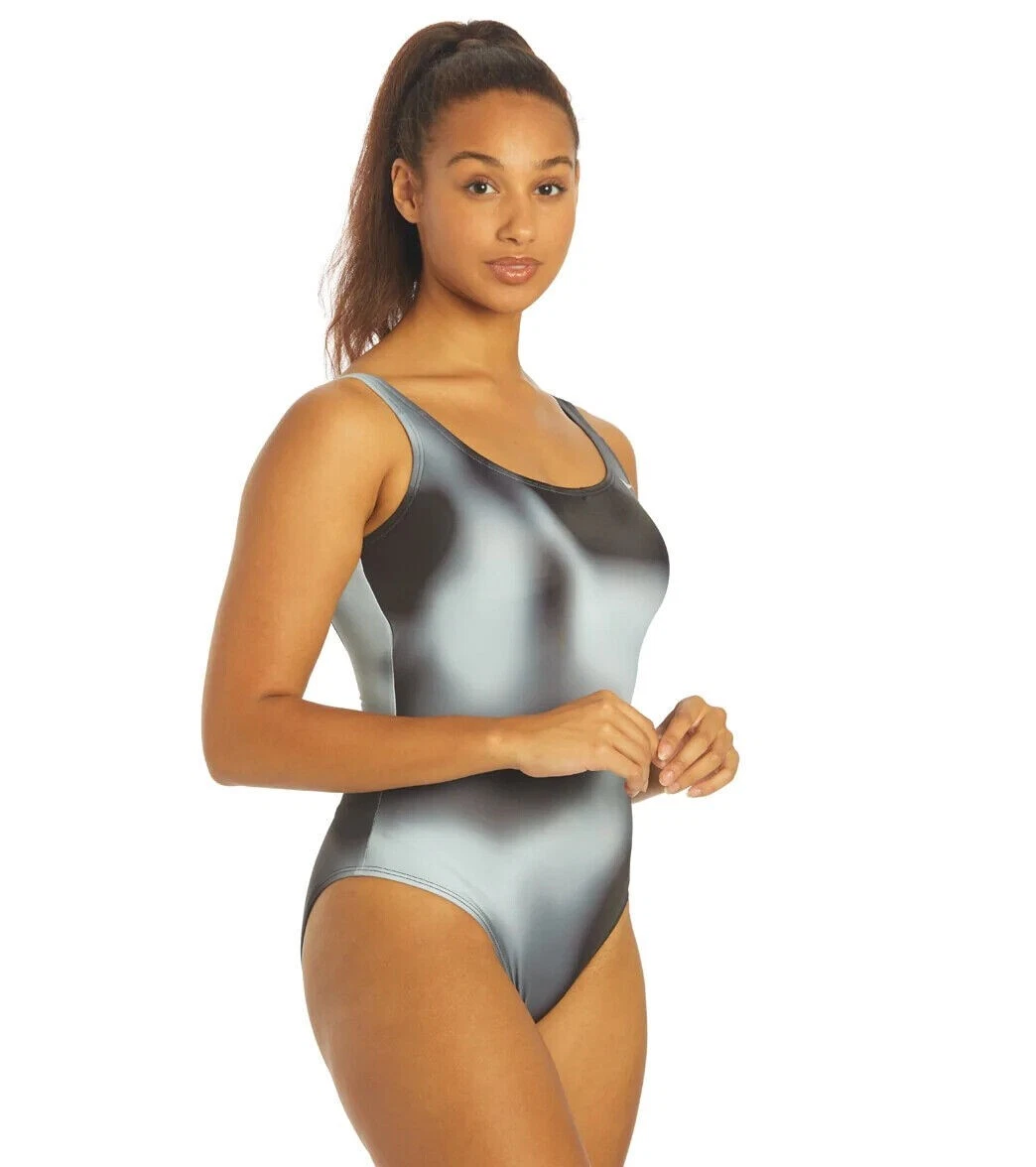 NIKE Women s Spectrum U Back One Piece Swimsuit Black Women Size