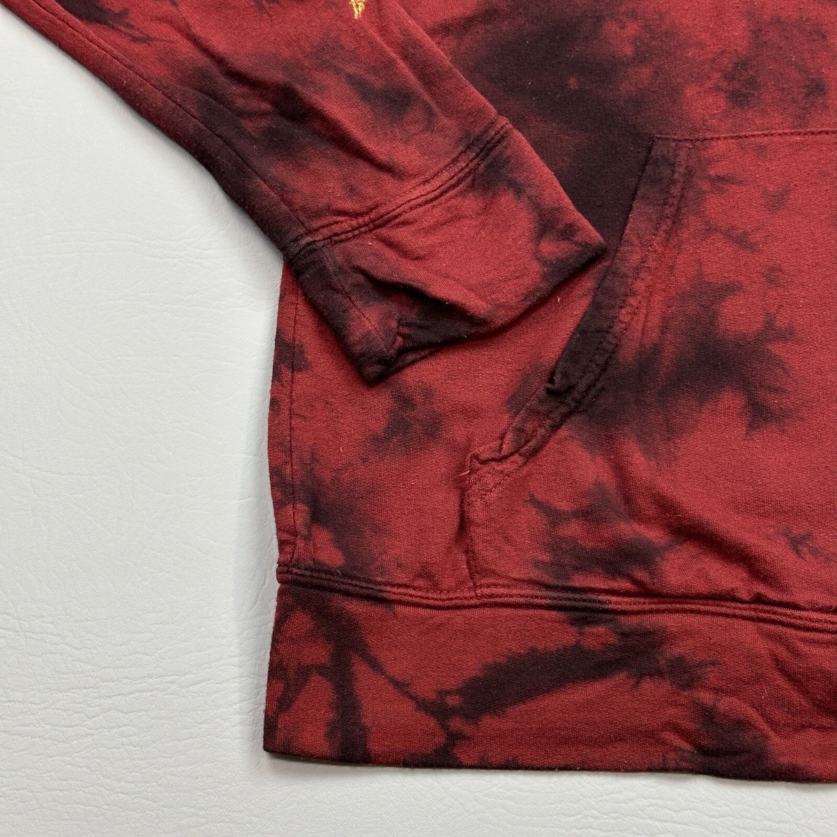 Sweat à Capuche Femme Affliction - Rouge Tie-dye - Taille M - Strass - Vintage 2000's