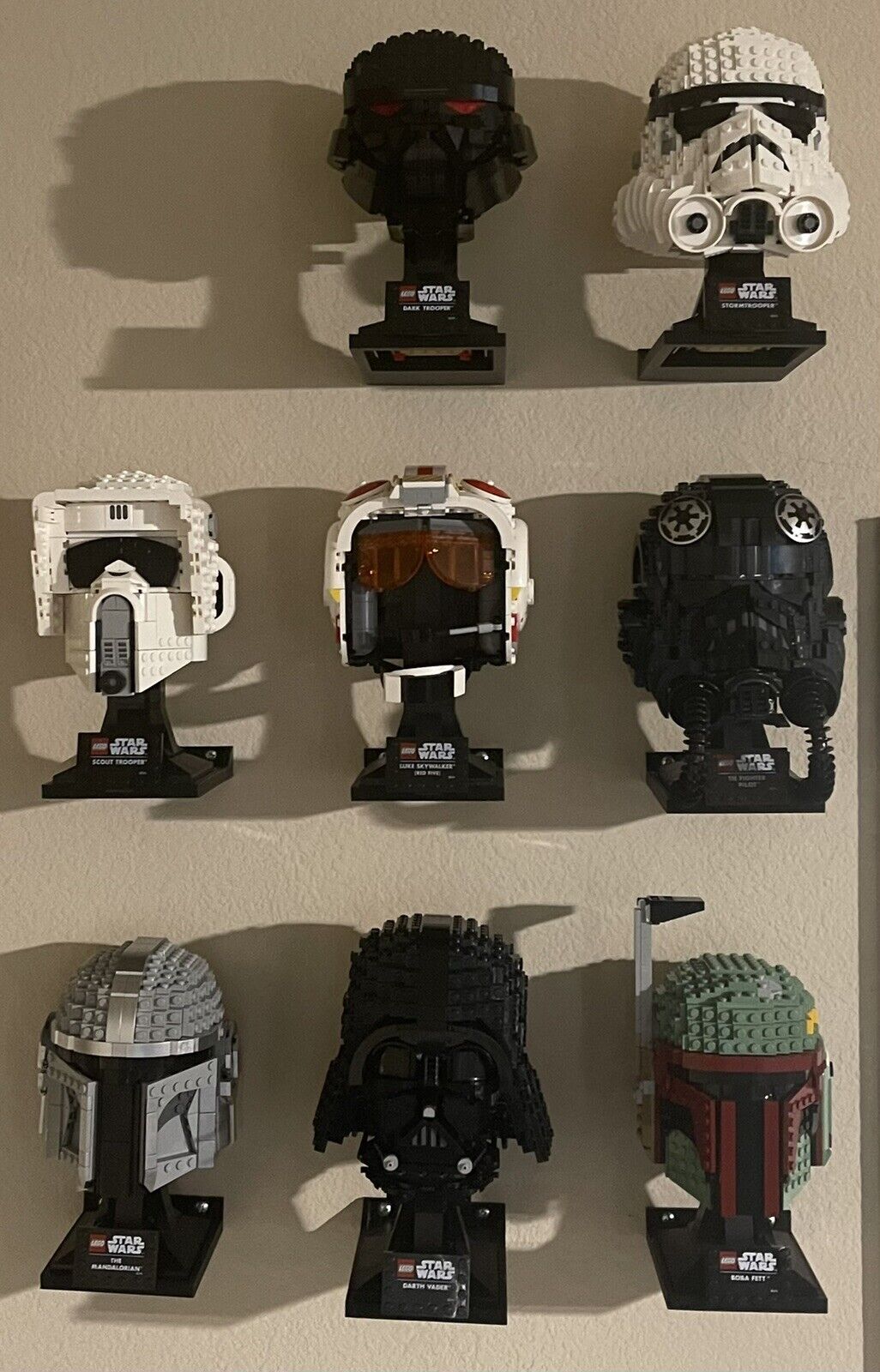 Lego Star Wars Helmets Marvel Venom Carnage Nano Gauntlet Display Shelves