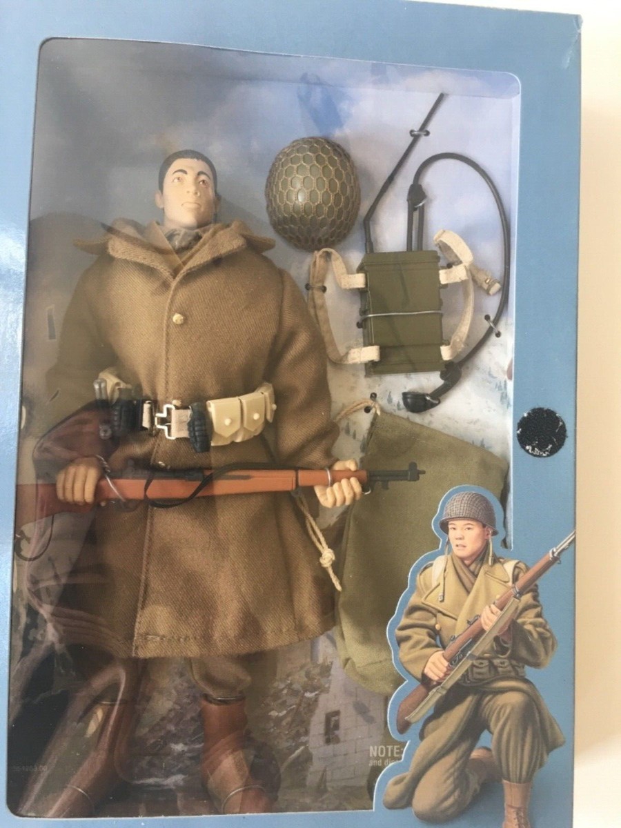 GI Joe Hasbro CLASSIC COLLECTION 1:6 Scale WWII 442ND INFANTRY