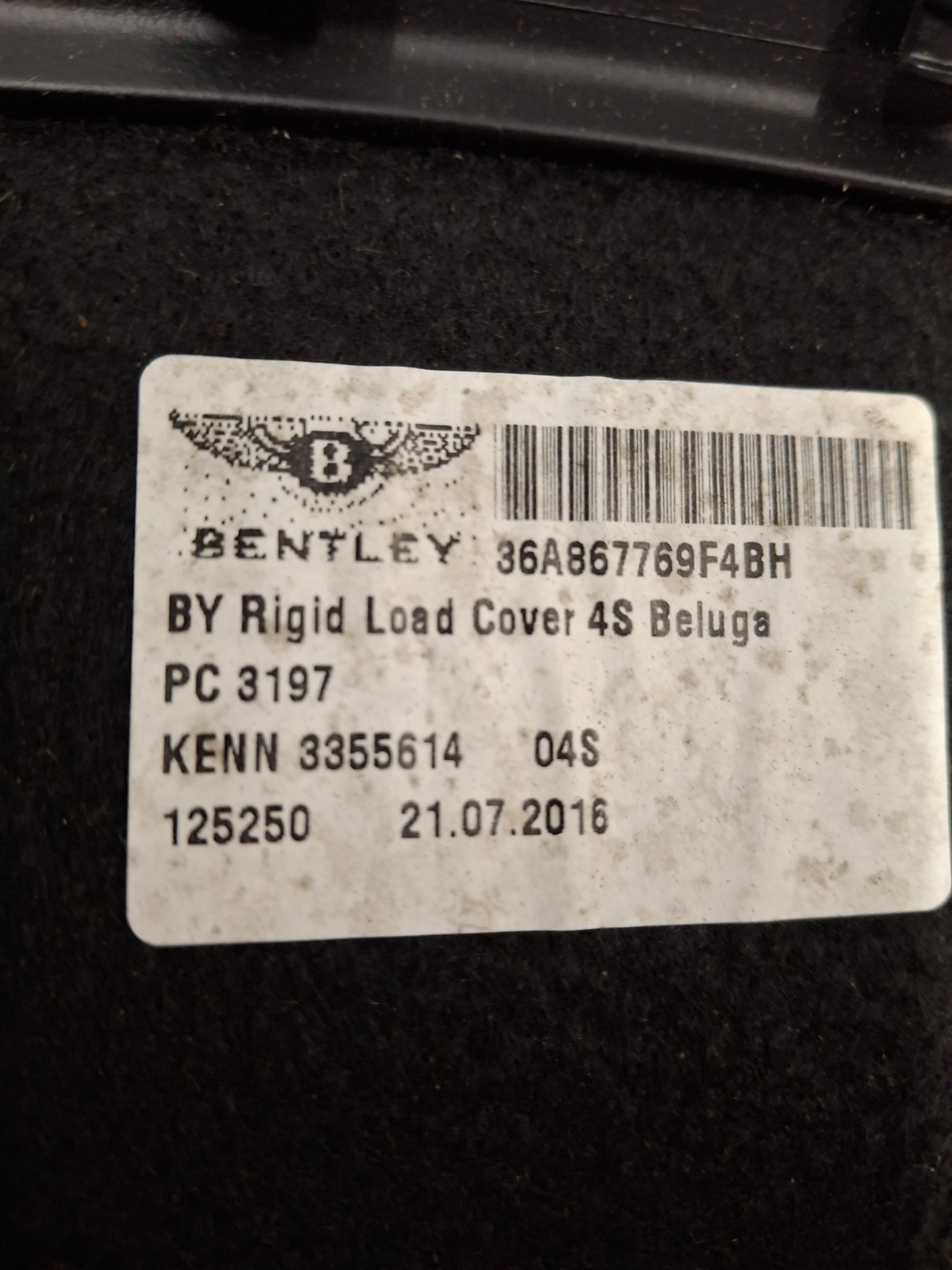 Bentley Bentayga Cargo cover