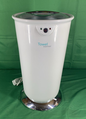 Brookstone Towel Warmer - White - Luxury - Works Great - Warm & Toasty & Cozy