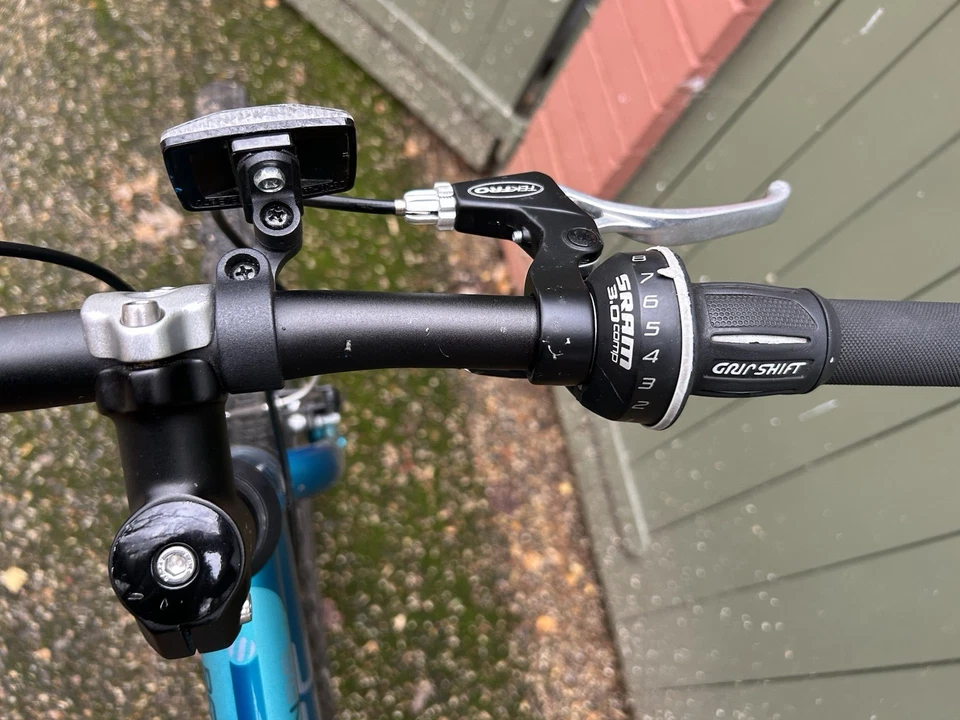 Islabike Beinn 26 - Teal. In Good Condition - Image 4 of 4