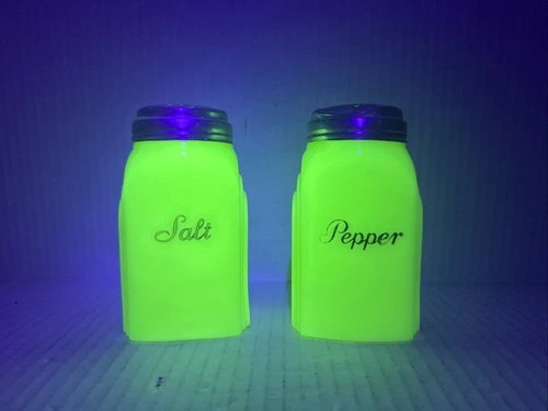 Vintage McKee Milk Uranium Glass Salt & Pepper Shakers w/Roman Arches 4.25” Tall