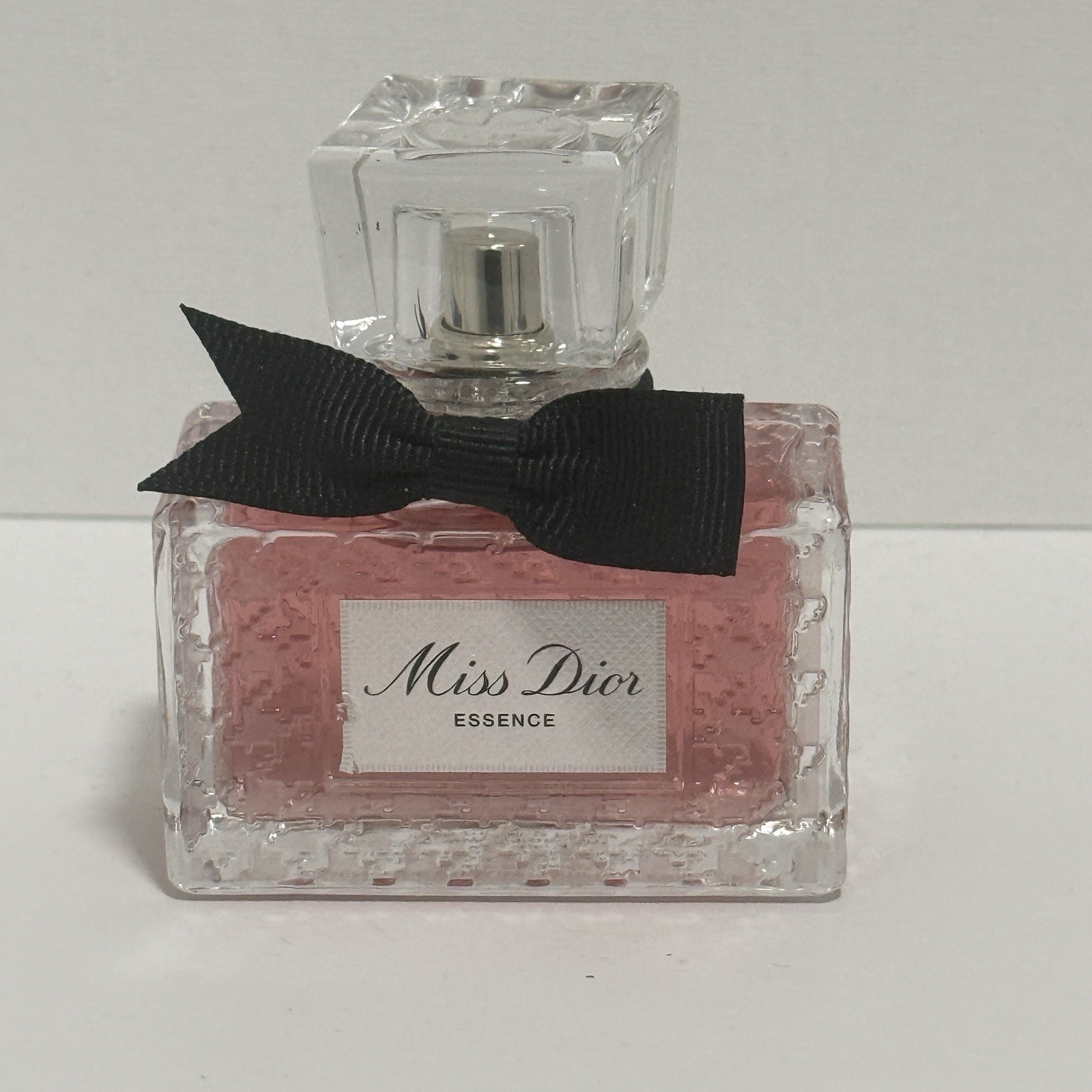 DIOR Miss Dior Essence 1.2 oz / 35ml Essence de Parfum Spray