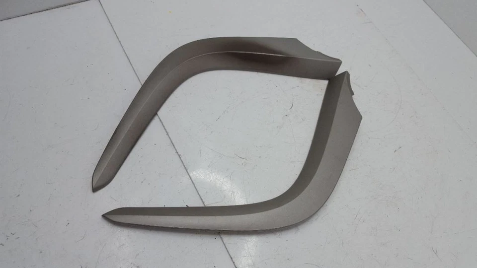 Tapicería de tablero radio biseles 2009 2010 2011 2012 2013 Toyota Corolla Foto 2 de 4