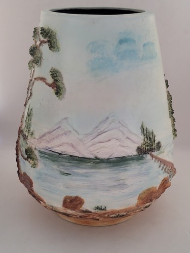 KEN OCORR POTTERY STUDIO LARGE JAPANESE ART INFLUENCE 3-D VASE 10.5" H - Picture 4 of 13