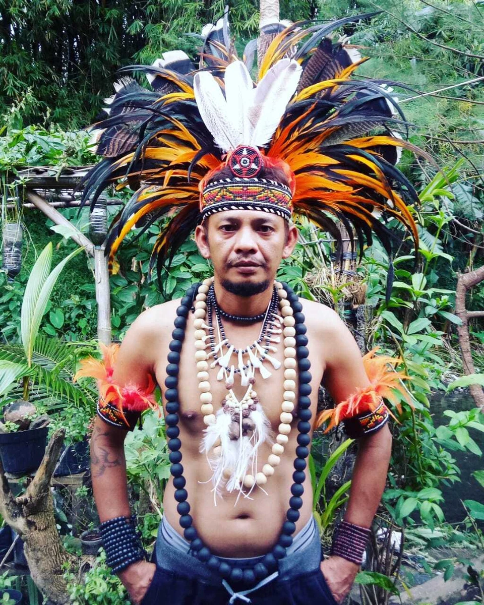 Pow wow costumes cheap