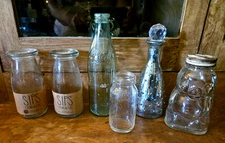 Mixed Lot of 6 Old Glass Bottles~ Couple of RARE Finds~ Wonder Bubbles/Porky Pig