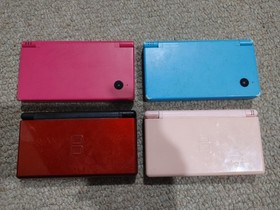 Nintendo DS Lite DSi Lot of 4 Consoles Broken