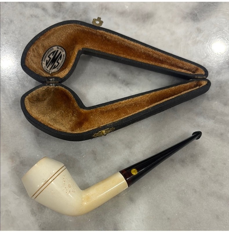 Vintage Elegant White Smoking with Case BLOCK MEERSCHAUM