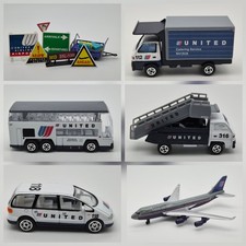 REALTOY United Airlines 747-400 Model Jet Airplane, Cars, Signs Set LOT Vintage