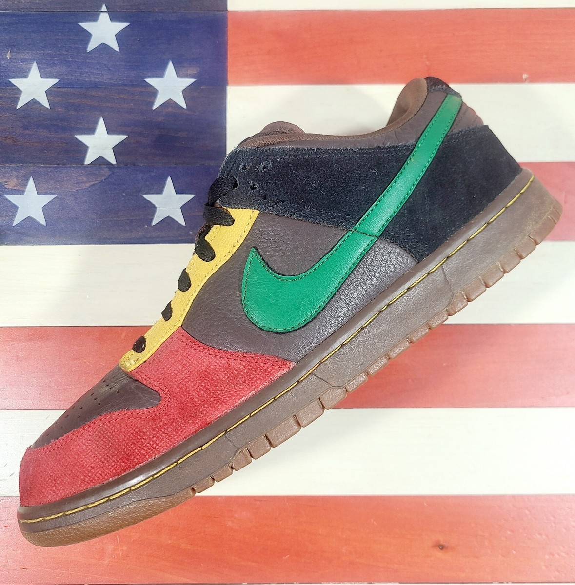 Nike Dunk Low 6.0 Rasta SB Black Green Yellow Red VTG 2008 Nike Dunk Low 6.0 Rasta SB Black Green Yellow Red VTG 2008
