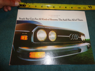  1975 AUDO 100LS SALES FOLDER / ORIGINAL DEALERSHIP SHOWROOM BROCHURE