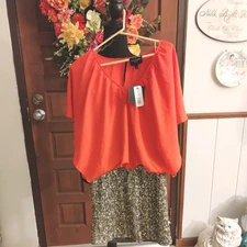 Romeo & Juliet - Gossip Girl - Gold Sequin And Orange Women's Dress Size Small