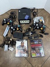 Nintendo Gamecube 4 OEM Controllers, 2 Games,...
