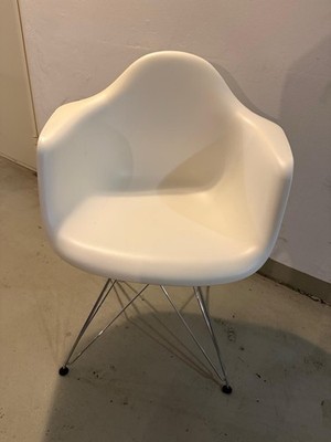 2x Vitra Stühle Esstisch Mit Vitra Auflagen