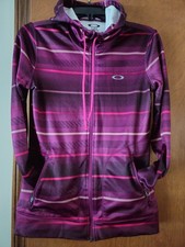 Oakley woman's size S/P hooded/ pockets/ full zip long sleeves jacket